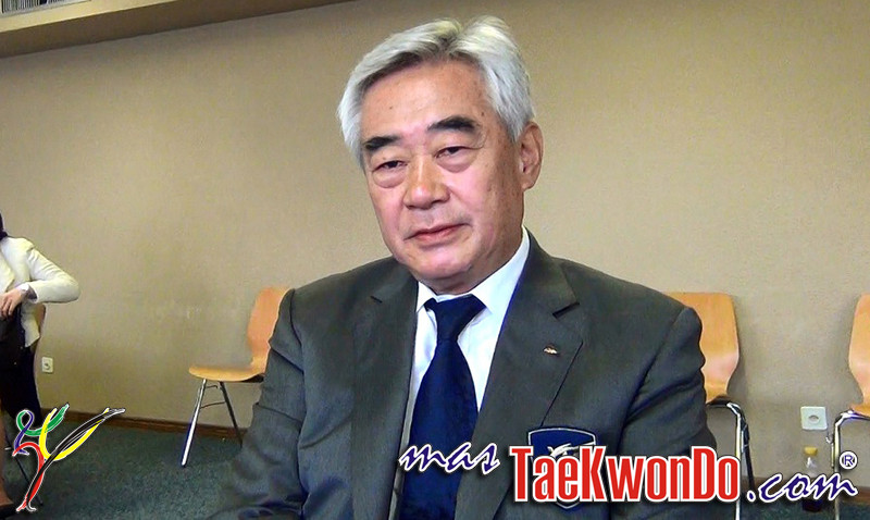 Chungwon-Choue_Junio-2013