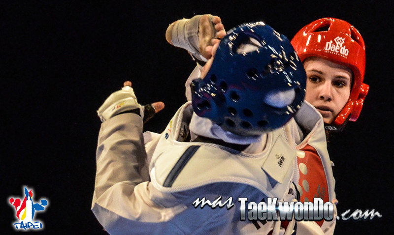 Recientemente la WTF modifico la reglamentación relativa a los pisos resbalosos luego de varias notas publicadas al respecto por masTaekwondo.com y el Campeonato Clasificatorio a Juegos Olímpicos de la Juventud tuvo el primer cambio.