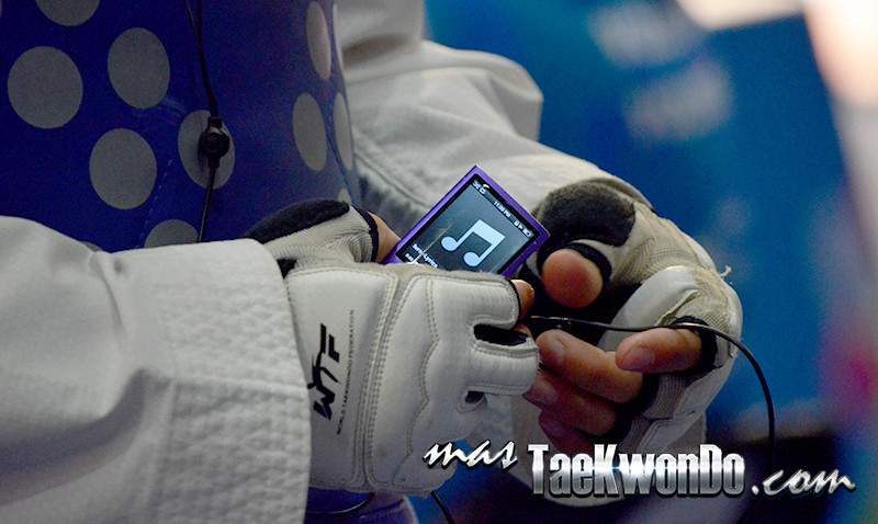 Son incontables los atletas del Taekwondo que utilizan música para entrenar o previo a las competencias. Un estudio asegura que escuchar música mientras entrenas puede beneficiar considerablemente tu energía y tu actitud.