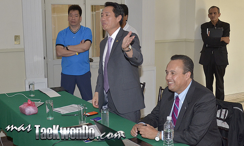 Hi Jo Choi y Juan Manuel Lopez
