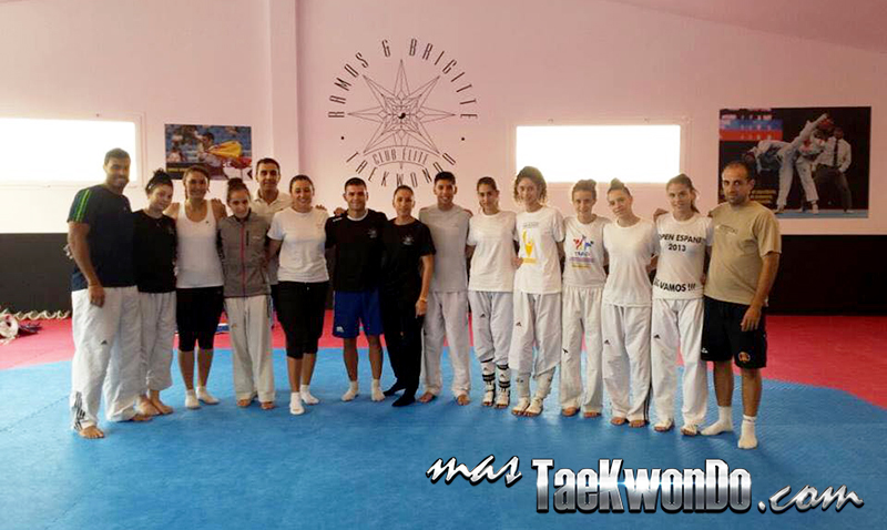 Equipos de entrenos en el club Ramos & Brigitte