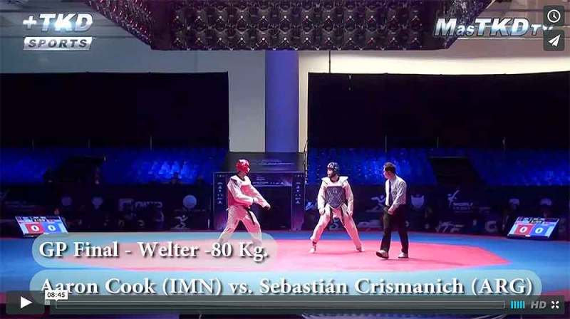 Combate entre Aaron Cook y Sebastian Crismanich