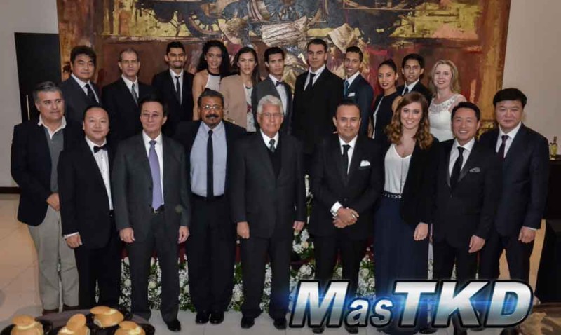 Cena-presentacion-Libro_MEX_home