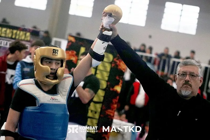 Kombat-Taekwondo-Argentina-Liga-Amateur-5-jpeg.webp
